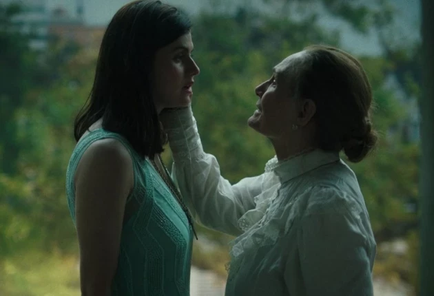 Превью из 1 сезона 6 серии сериала Мэйфейрские ведьмы